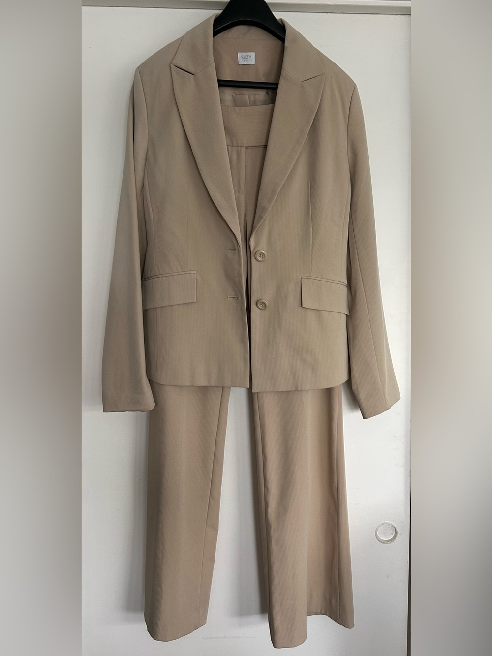 32 Degrees Beige Men's Suit Blazer & Pants